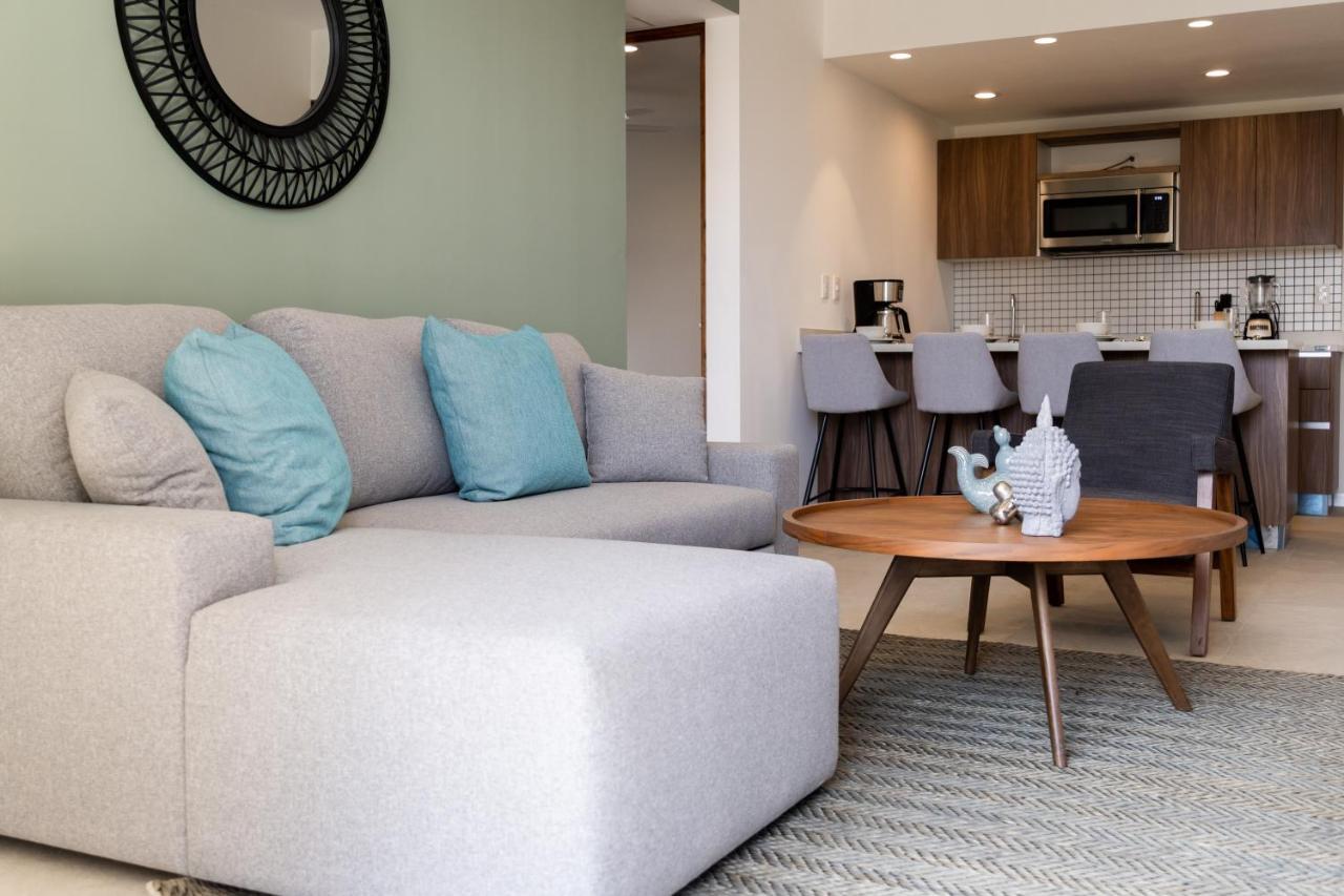 Fancy 3 Bedroom In Downtown Playa Rooftop Pool Gym * Playa del Carmen
