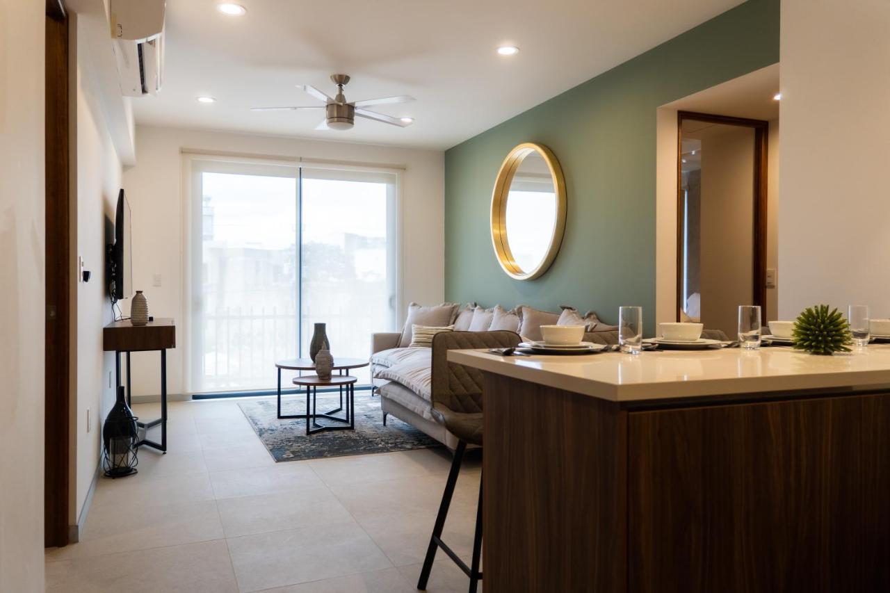 Fancy 3 Bedroom In Downtown Playa Rooftop Pool Gym