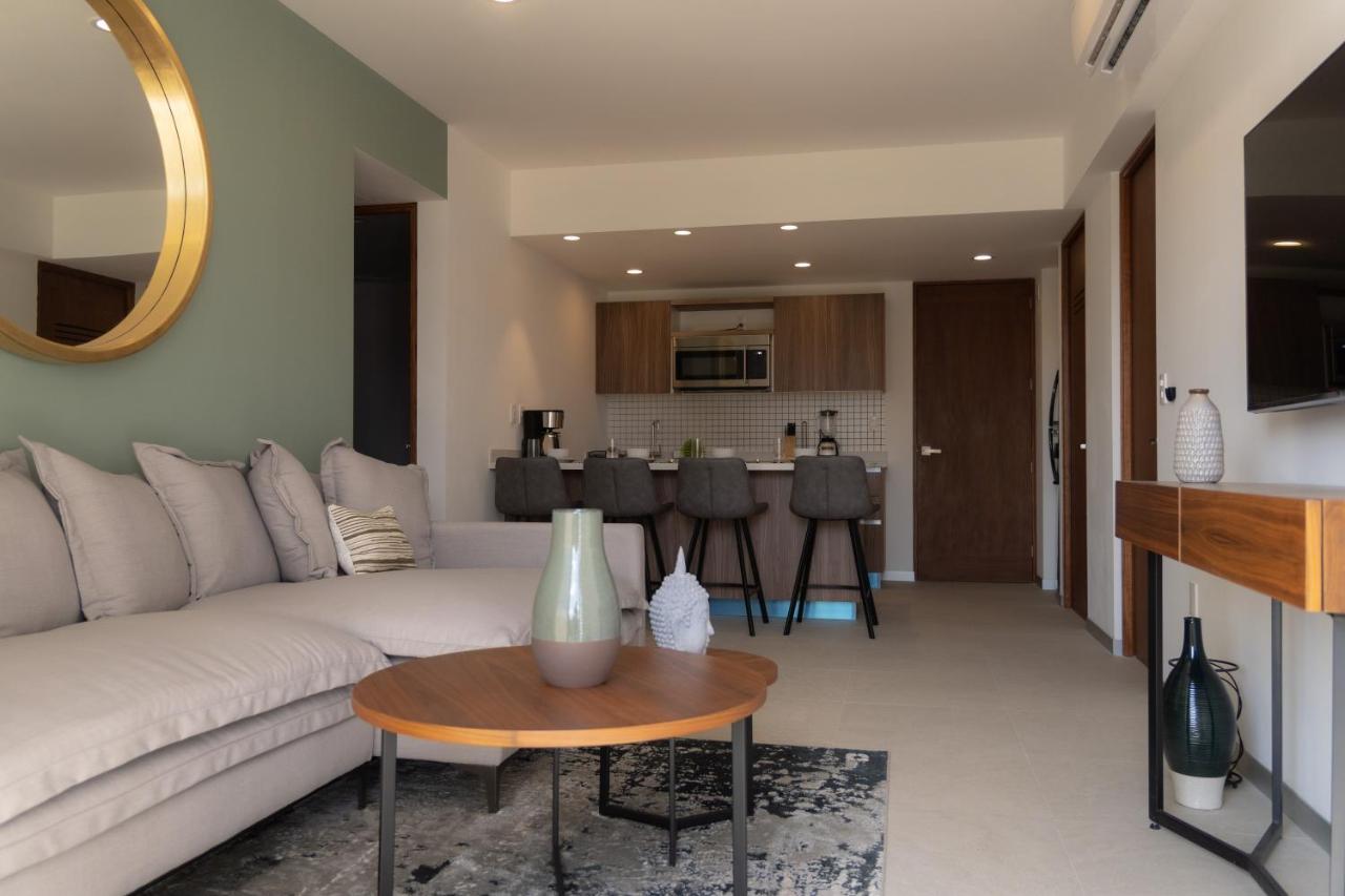 Fancy 3 Bedroom In Downtown Playa Rooftop Pool Gym